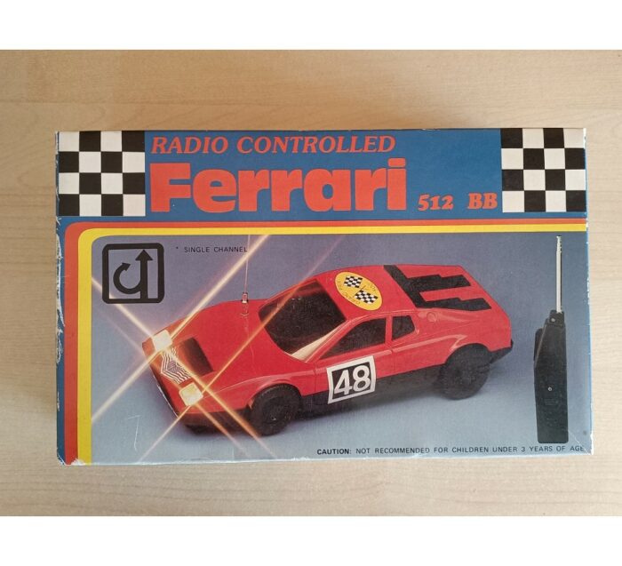 Modellino Ferrari 512 bb radiocomandata